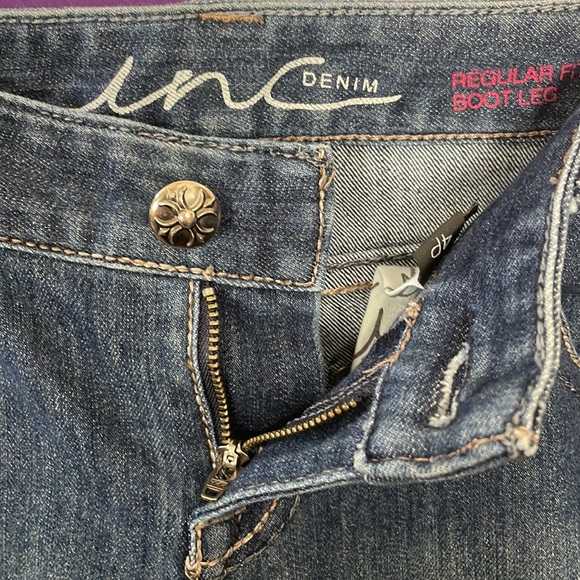 Inc International Concepts Regular Fit Boot Leg Jeans Size 4P - Picture 5 of 11